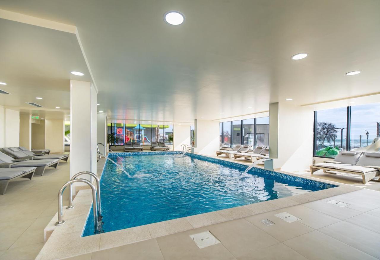Crystal 26 Apartment - Spa Pool Beach Resort Năvodari Eksteriør bilde